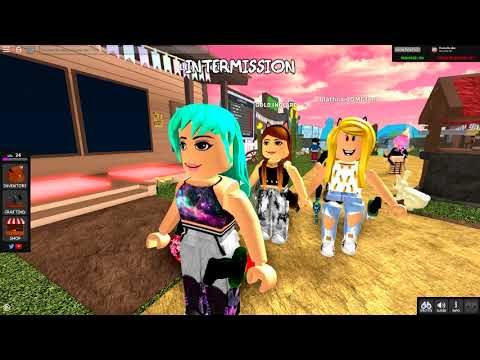 Whos The Traitor Roblox Murder Mystery X Funny Ytread - how to jump smack on pc in the streets roblox