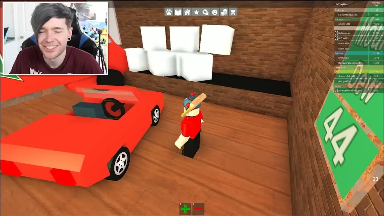 Working At A Pizza Place Roblox Ytread - d face roblox pizza place