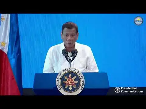 Duterte meets with cabinet, local chief executives