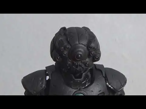 Krig Black Spartan Mezco One 12 Action Figure Toy Fair 2021 Exclusive Unboxing & Review!