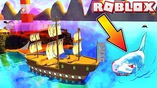 This Giant Old Shark Ate Our Titanic In Shark Bite Ytread - roblox shark bite titanic