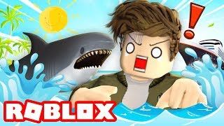Scared For My Life Shark Attack In Roblox Ytread - jelly roblox shark
