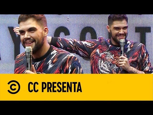 C�mo Sal� del Cl�set en Hermosillo | Ray Contreras | CC Presenta | Comedy Central LA