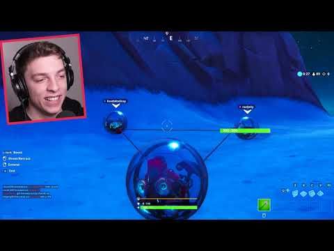 Victory Royale While Hanging Off The Map Fortnite Ytread